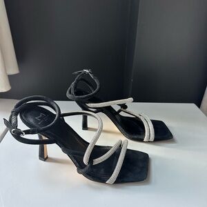 Marc Fisher Debbie Black Strappy Heels, Women’s Size 9